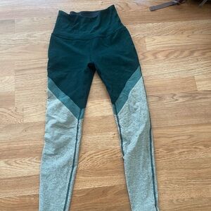 Beyond yoga tricolor leggings